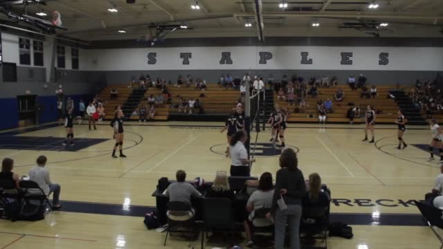 Girls Varsity Volleyball Staples High School Westport