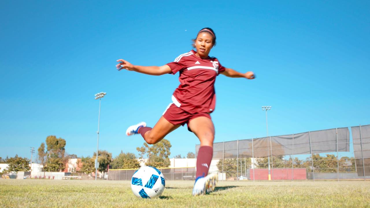 2016-2017 Gatorade National GIrls Soccer Player of the Year Winner ...
